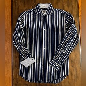 Men’s Bugatchi Button Up. Size M